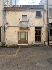 Appartamento in via Amedeo di Savoia