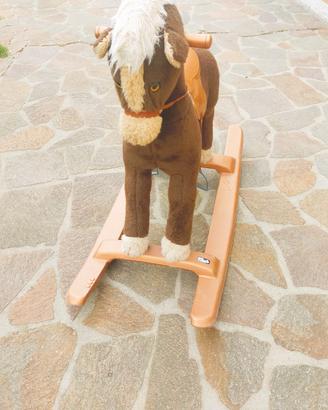 Cavallino a dondolo - giocattolo