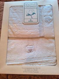 asciugamano e ospite zucchi 