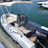 G45 con chiglia vetroresina