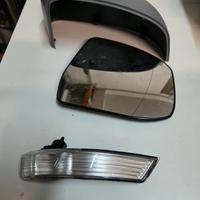 ricambi specchietto ford focus 2009