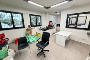 Talenti locale ufficio/magazzino