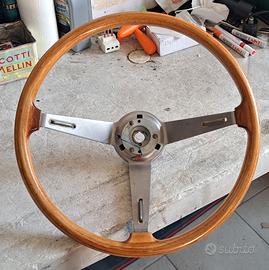 Volante Hellebore Alfa Romeo gt 2000