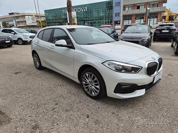 Bmw 116 116d 5p. Business Advantage