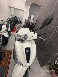 Piaggio Medley 125 Medley