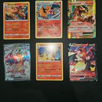 Lotto carte Charizard Pokemon di varie espansioni 
