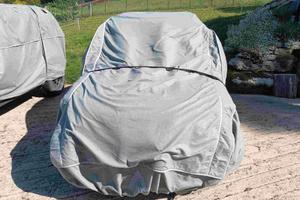 telo auto antigrandine