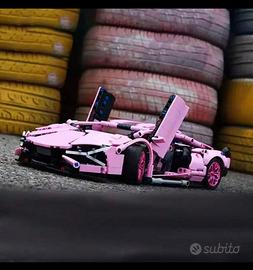 Modello auto da corsa rosa 1460 pezzi