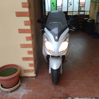 Scooter Peugeot Satelis 300