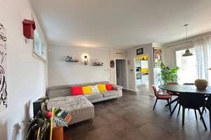 OLMI, TRE STANZE DUE BAGNI CON SOGGIORNO E CUCINA