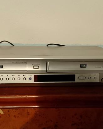 Samsung combo VRC e DVD  modello SV DVD440