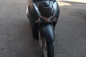 Honda sh 125ad