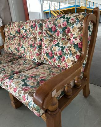 divano in legno massiccio