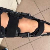 tutore ortopedico ginocchio