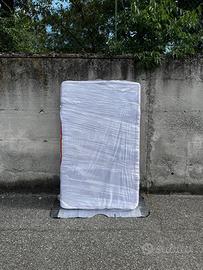 Materasso da una piazza emmezzo