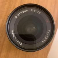 Carl Zeiss Distagon 28mm f2.8 T*