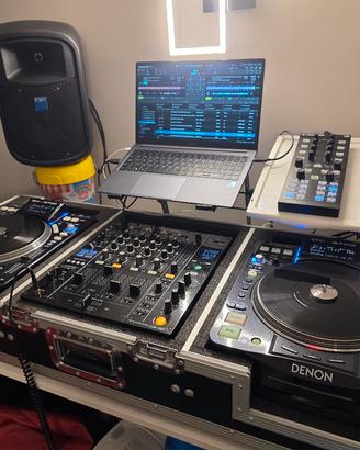 Consolle Pioneer DJM 850+2 Denon DN S3700+ Case