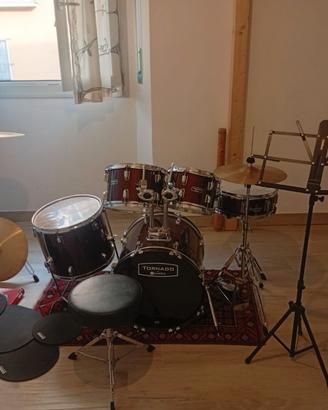 Mapex tornado 5844 jazz rossa