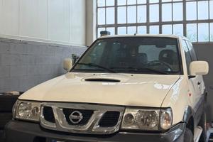 Nissan Terrano II 2.7 GANCIO TRAINO E VERICELLO