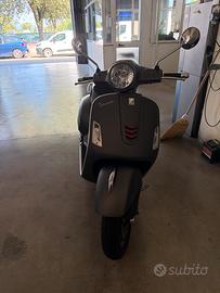 Vespa 300 GTS