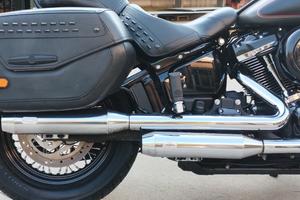 marmitte omologate Mcj per Harley FLHC e FLHXS 