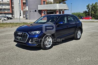 AUDI Q5 35 TDI S tronic Business Advanced
