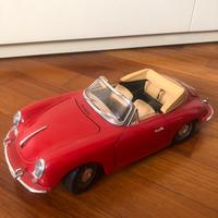 Modellino auto Porsche 356B Bburago