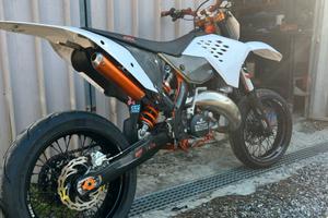 Ktm 125 omologato motard