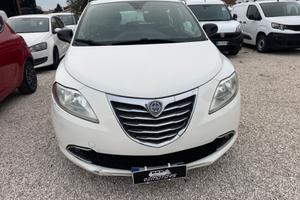 Lancia Ypsilon 1.2 69 CV 5 porte S&S Gold