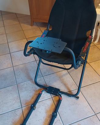 Playseat Challenge con kit di rinforzo