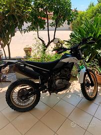 Moto Enduro Beta 200