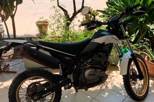 Moto Enduro Beta 200