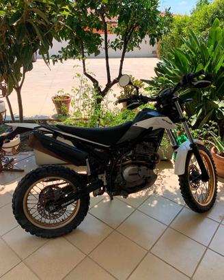 Moto Enduro Beta 200