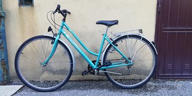 Bicicletta da donna con cambio SHIMANO