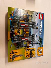 Castello lego 31120