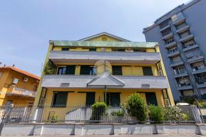 2 LOCALI A SETTIMO MILANESE