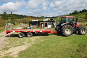 Trattore più carrellone