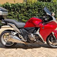 Honda VFR1200F - 2010