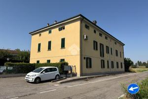 3 LOCALI A CASTENASO
