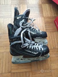 Pattini da hockey CCM ribcore 50K