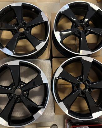 Cerchi audi a 3 s3 s line rotor raggio 19