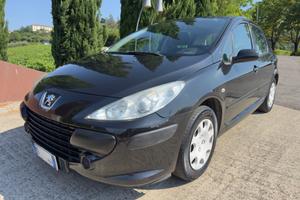 Peugeot 307 1.4 16V 5p. D-Sign