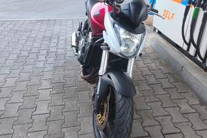 HONDA HORNET BARRACUDA ANNO 2010 CON 27 MILA KILOM