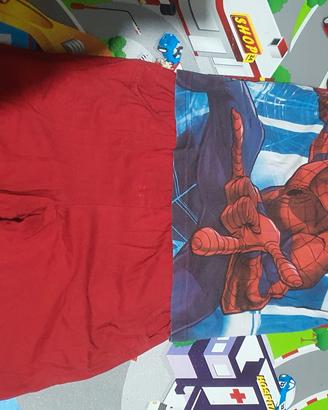 tshirt e pantaloncini spiderman 