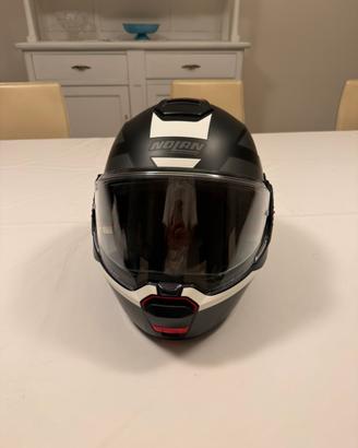 Casco Nolan