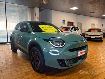FIAT 600 Hybrid DCT POP MHEV C/GRIMALDI SPECIAL