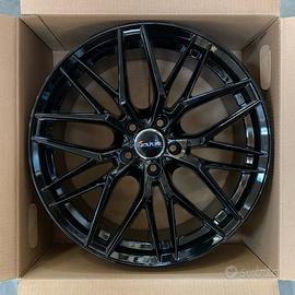 CERCHI in lega AVUS da 17'' NUOVI per AUDI A6,A4,A