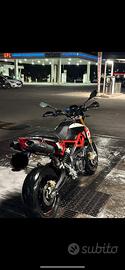 Moto DORSODURO 900 ABS