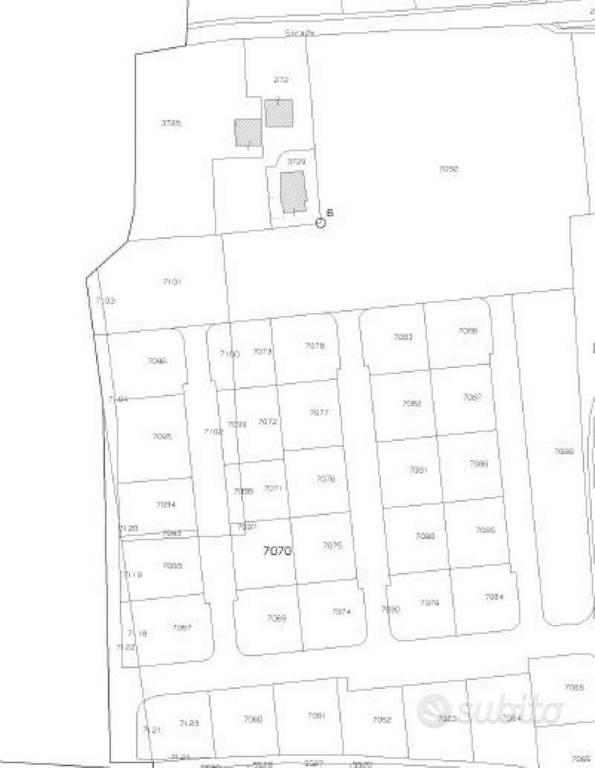 Terreno di 689 m² a Calcinate - Vista 2