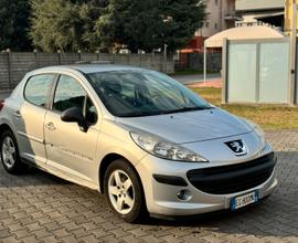 Peugeot 207 Anno 2011 1.4 benzina 165.000km